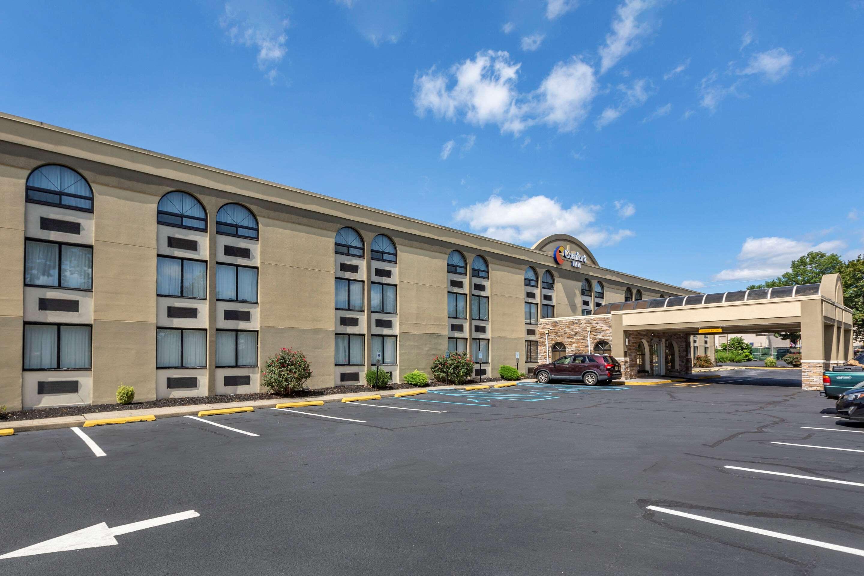 Comfort Inn Edison - New Brunswick Exterior foto